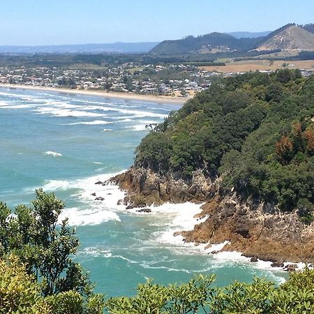 Waihi Beach Getaway-Studio, Ensuite & Private Deck エクステリア 写真